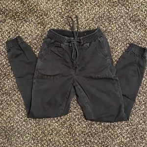 American Eagle jegging joggers.